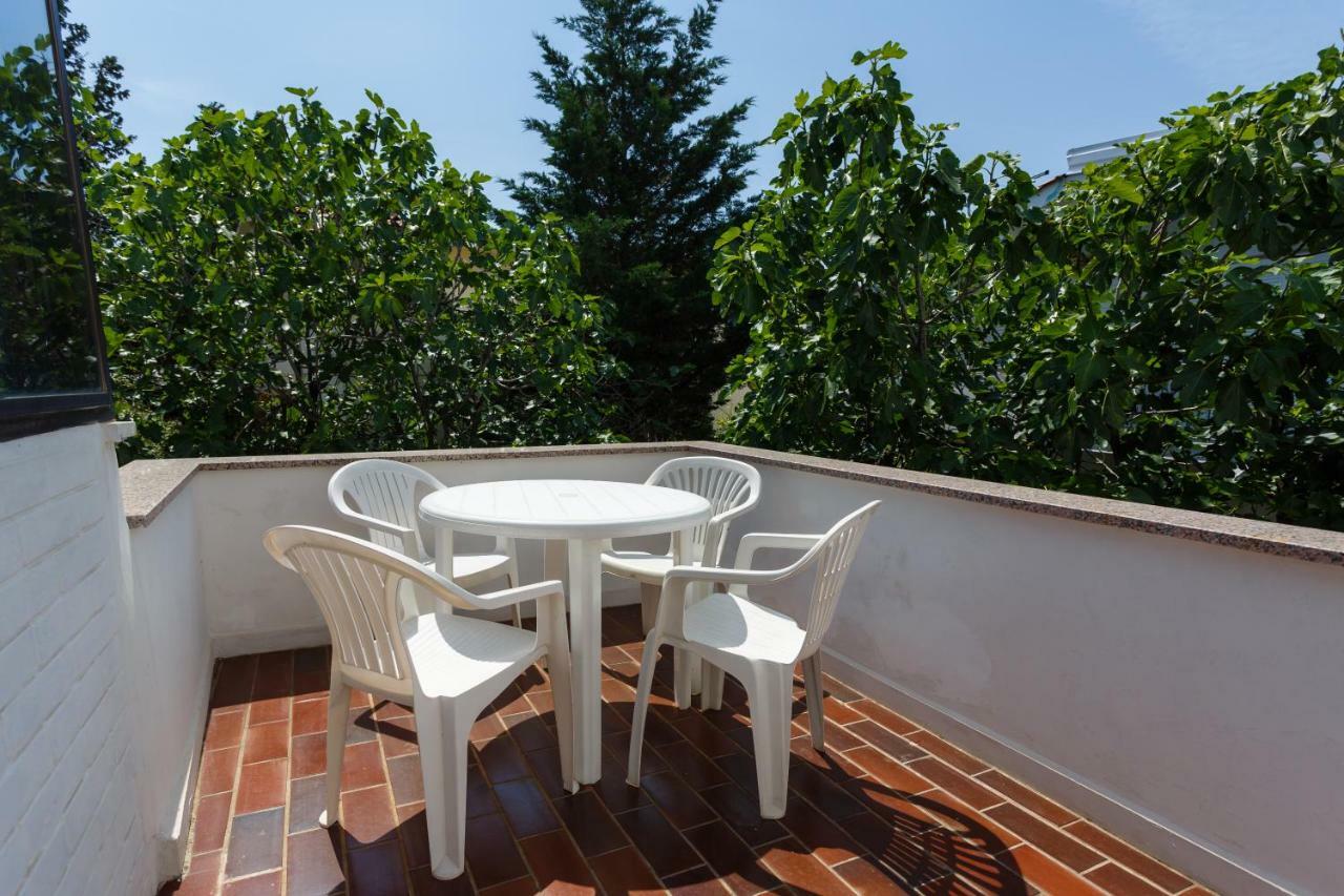 Apartman Jezevac Krk Town Exterior foto