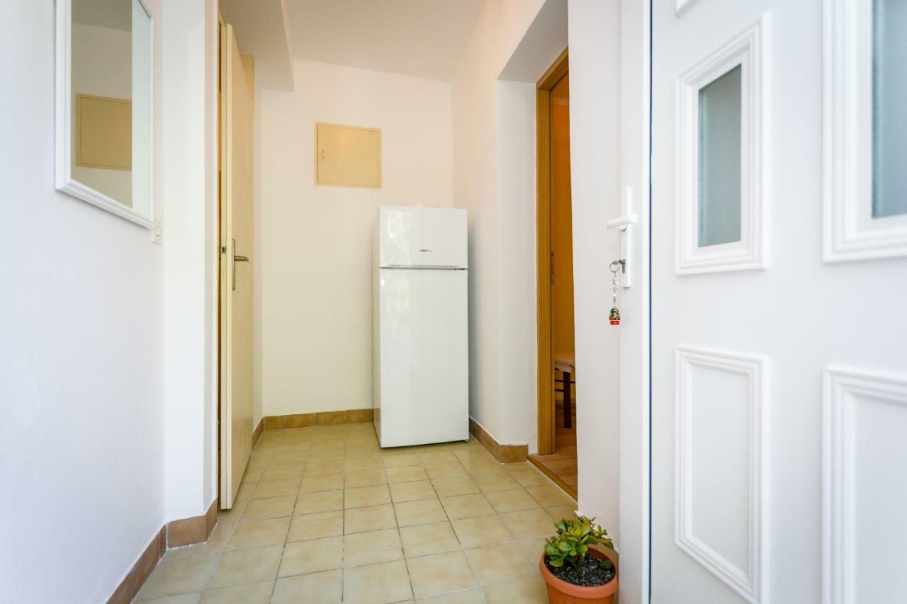 Apartman Jezevac Krk Town Exterior foto